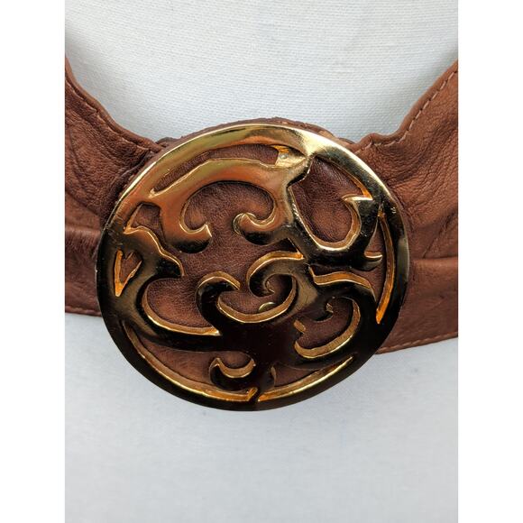 B- Low The Belt Brown Genuine Leather XS Wide Waist Belt Gold Buckle Medallion - Picture 2 of 13